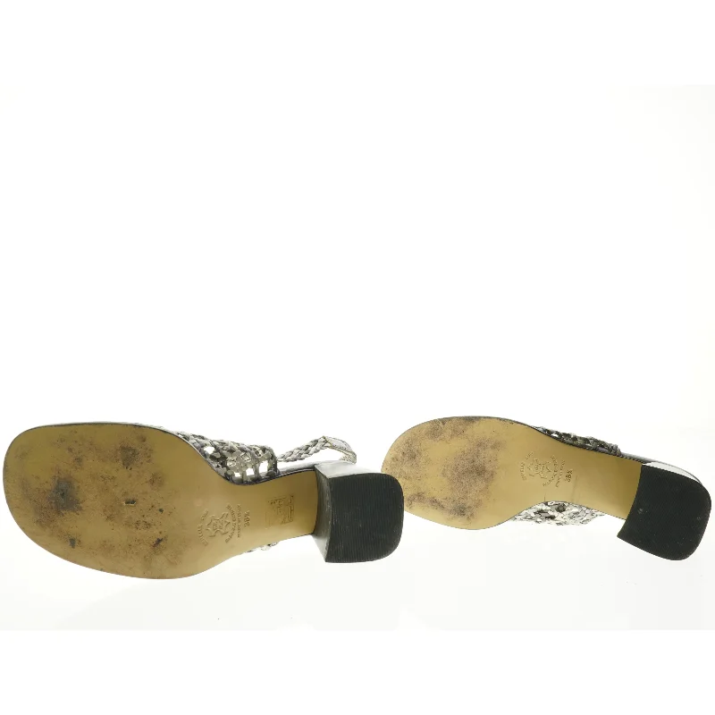 Flettet damesandaler med blokhæl fra Free Lands (str. 38,5)