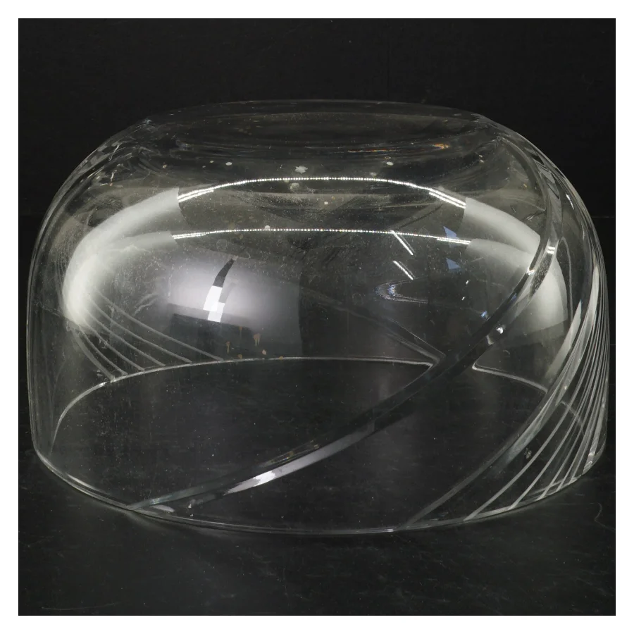 Gennemsigtig glas skål (str. Ø. 20 cm)