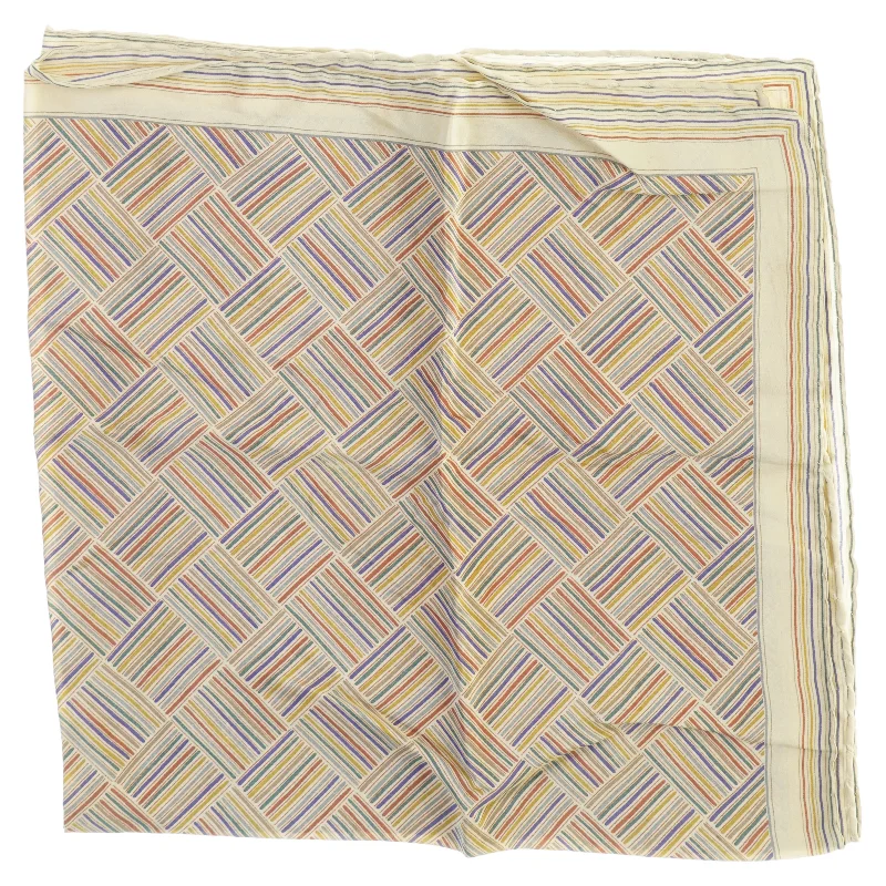 Mønstret tørklæde (str. 65 x. 65 cm)