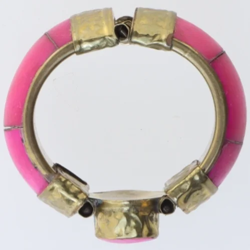 Farverigt armbånd (str. Ø 6 cm)