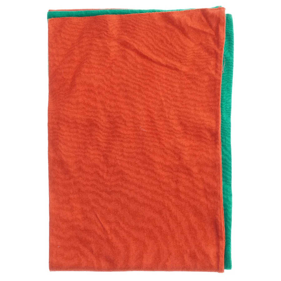 Dobbeltfarvet tæppe (str. 27 x 69 cm)