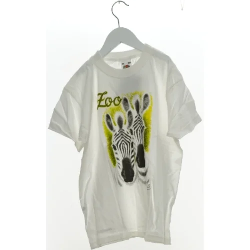 T-Shirt fra Fruit of the loom (str. 128 cm)