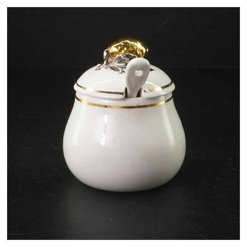 Porcelænssukkerskål med løgformet låg og ske