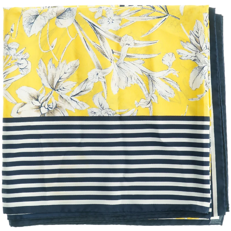 Mønstret tørklæde fra Prècis (str. 135 x 137 cm)