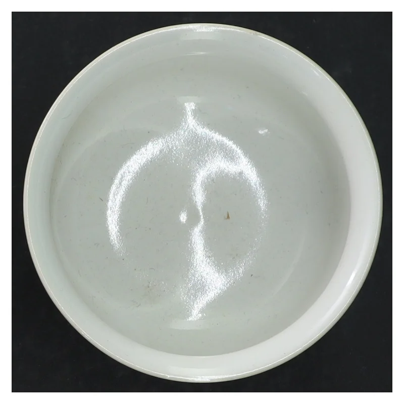 Hvid keramik lysestage (str. 11 cm)