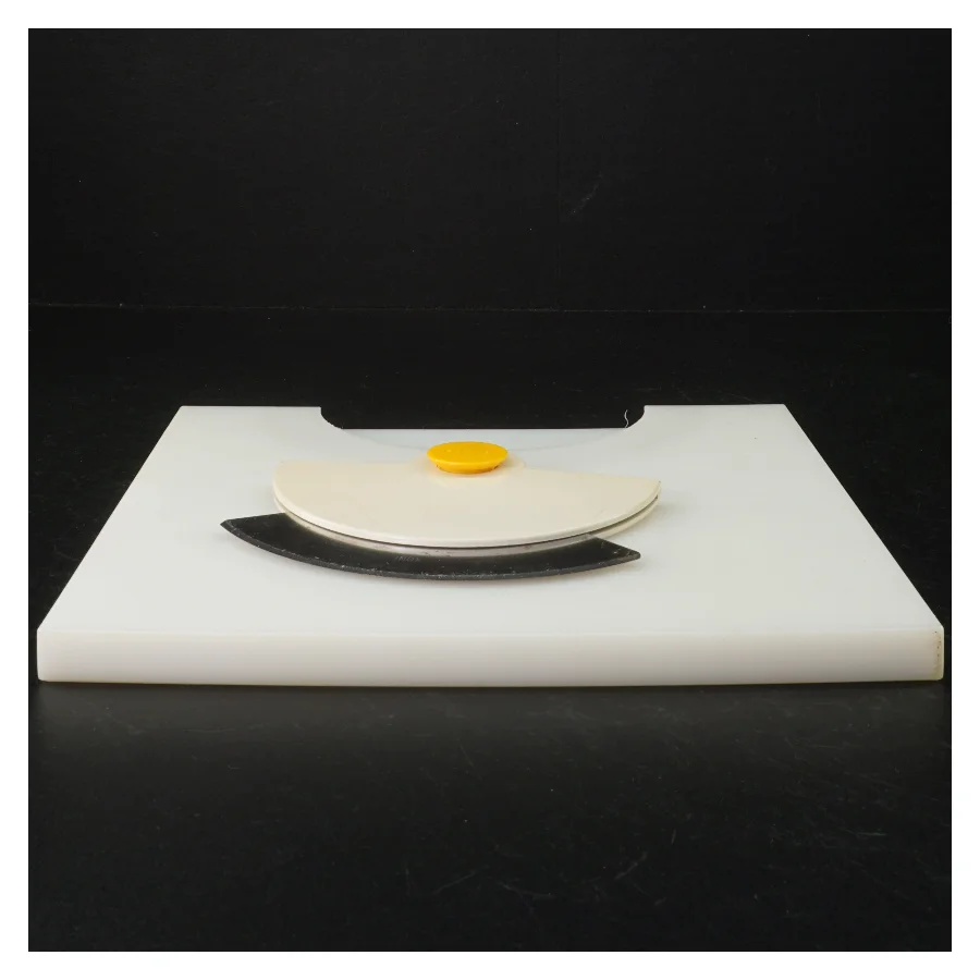 Pizzaskærer (str. 24,5 x 24,5 cm)
