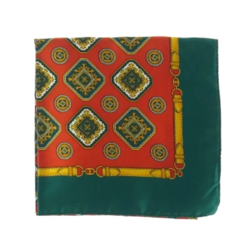 Mønstret tørklæde (str. 58 x. 58 cm)