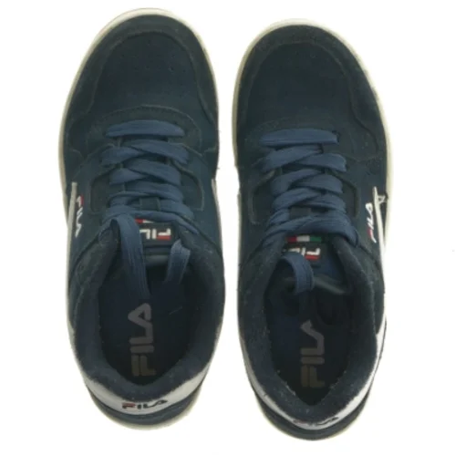 Sneakers fra Fila (str. 33)