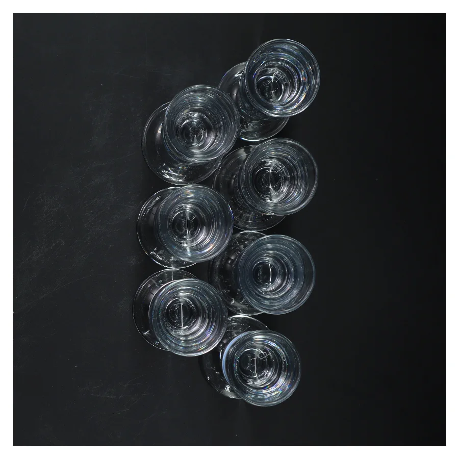 Sæt med glas (str. 7 styk, 12 cm)