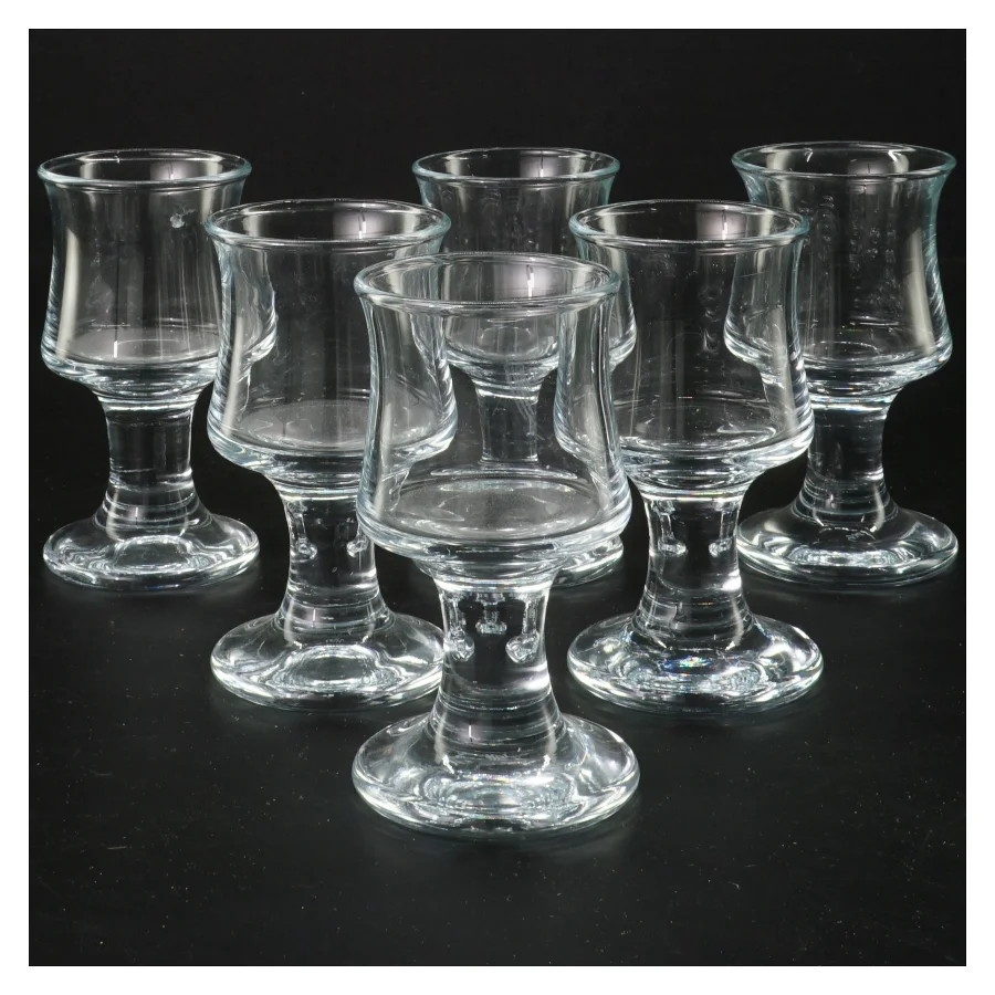 Glas snapseglas sæt (str. 6 stk Ø 5 cm længde 10 cm)