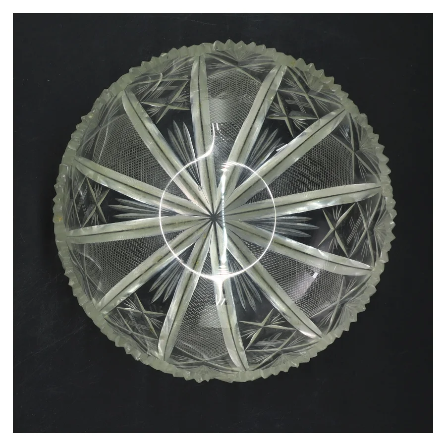 Graveret rund glas skål (str. Ø 16 cm)