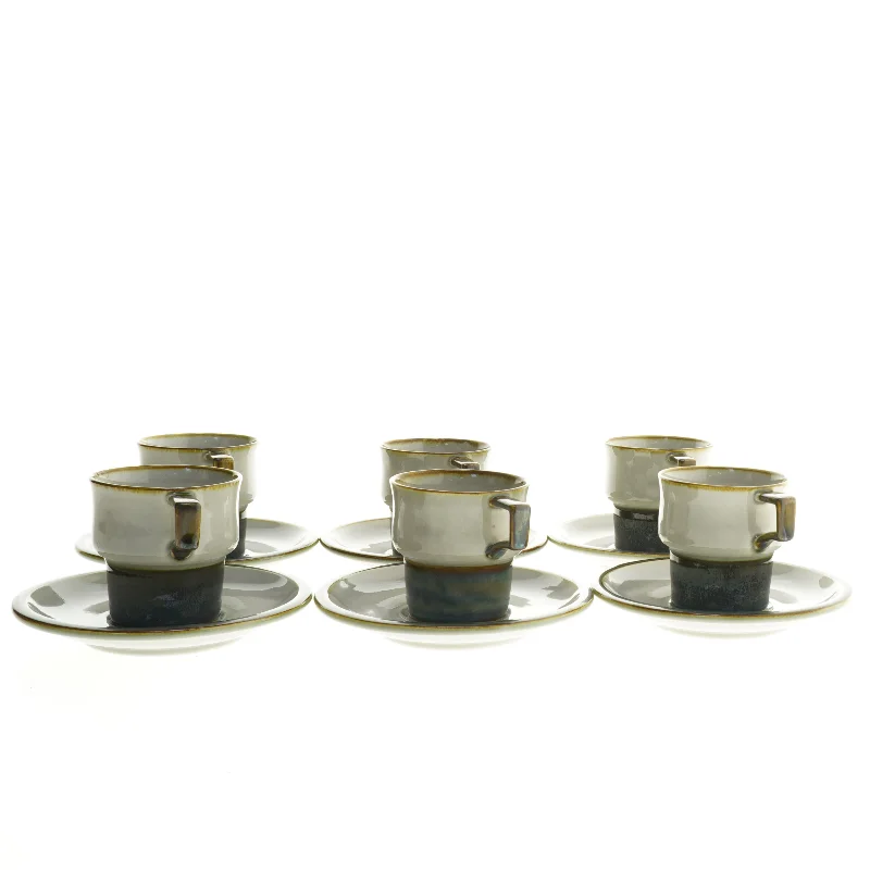 B&G stentøj kaffekopper med underkopper fra B&G (str. Ø 15 og Ø 7,5x7,5 cm)
