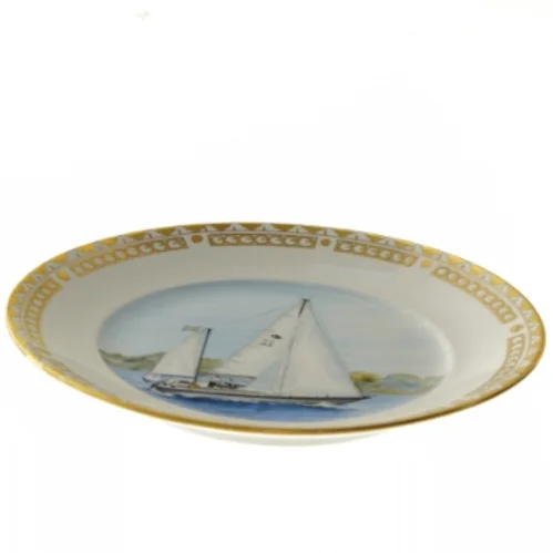 Skibsportræt på porcelæns tallerken (str. Ø 27,5 cm) fra Royal Copenhagen