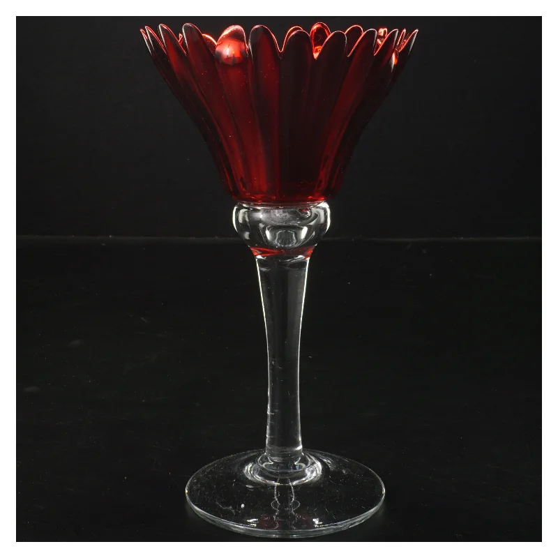 Glas vase på fod fra Krifon (str. 11x20 cm)