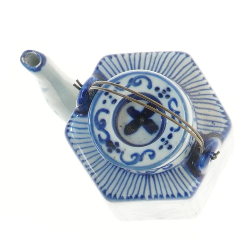 Keramisk tekande med blå mønstre (str. 13 cm)