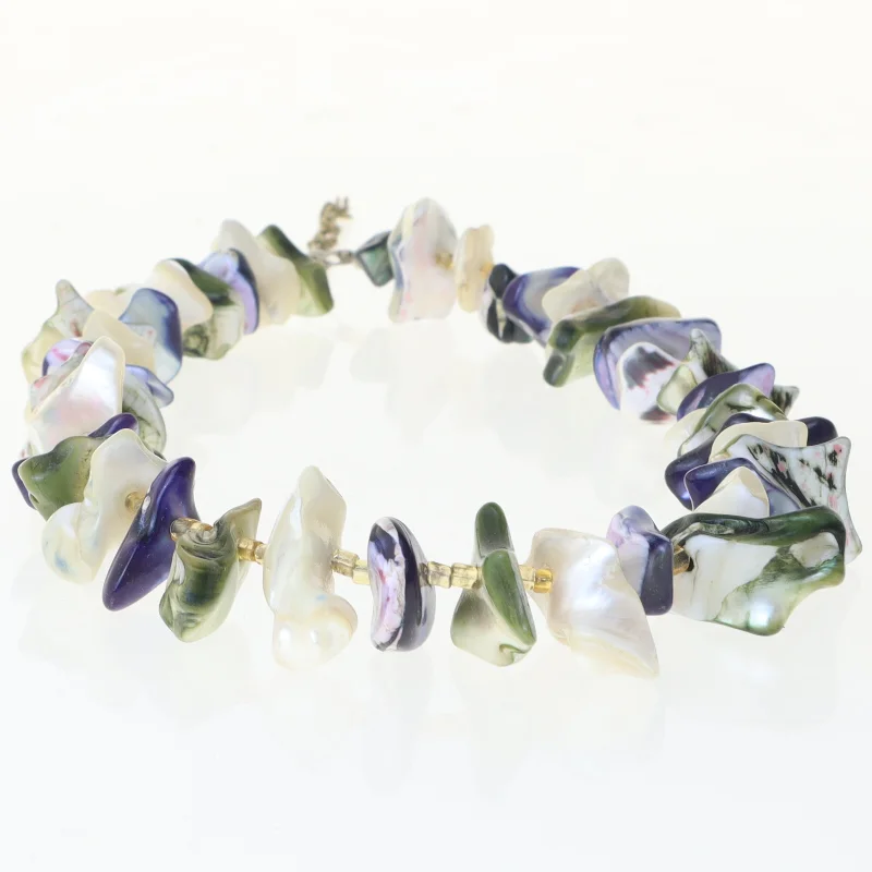 Perlehalskæde med naturlige sten (str. 34 cm)