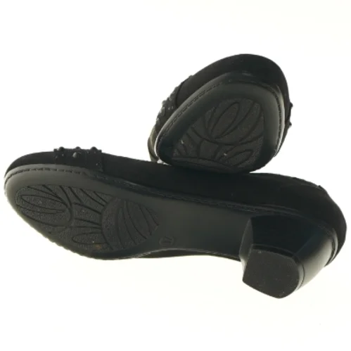 Sorte damesko med hæl og pynt fra Sprox (str. 37 )