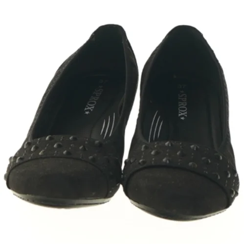 Sorte damesko med hæl og pynt fra Sprox (str. 37 )