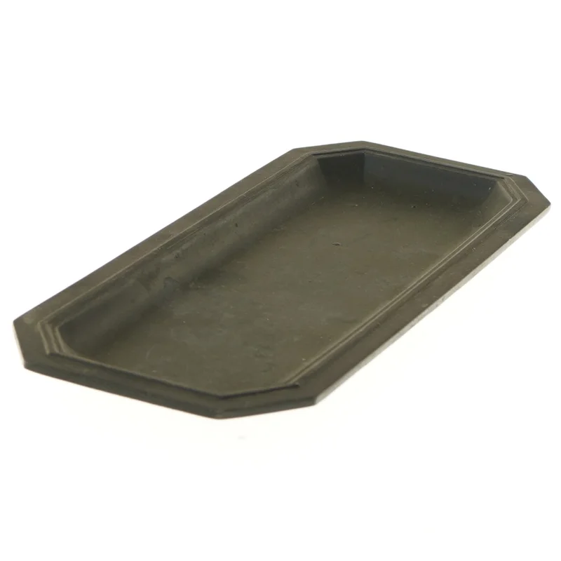 Sort bakke i discometal med kant (str. 11,5x27,5 cm)