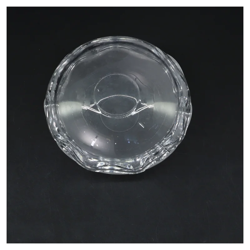 Glas skål med bølget kant (str. Ø 11,5 cm højde 10,5 cm)