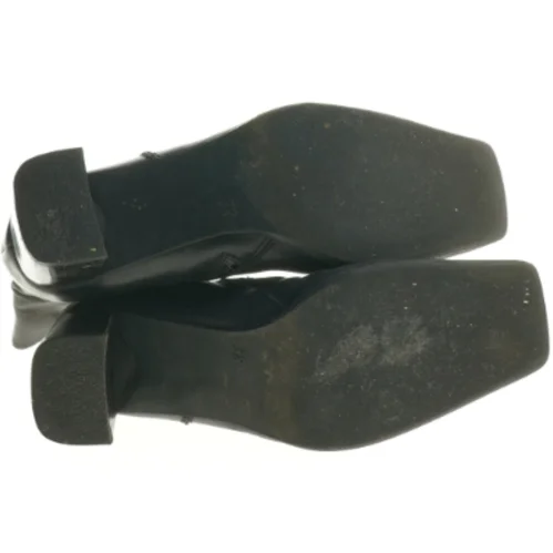 Sort støvler med spænde, størrelse 38 (str. 38 )