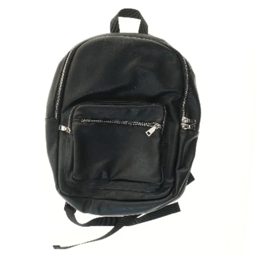 Sort rygsæk med lynlåse (str. 45x38 cm)