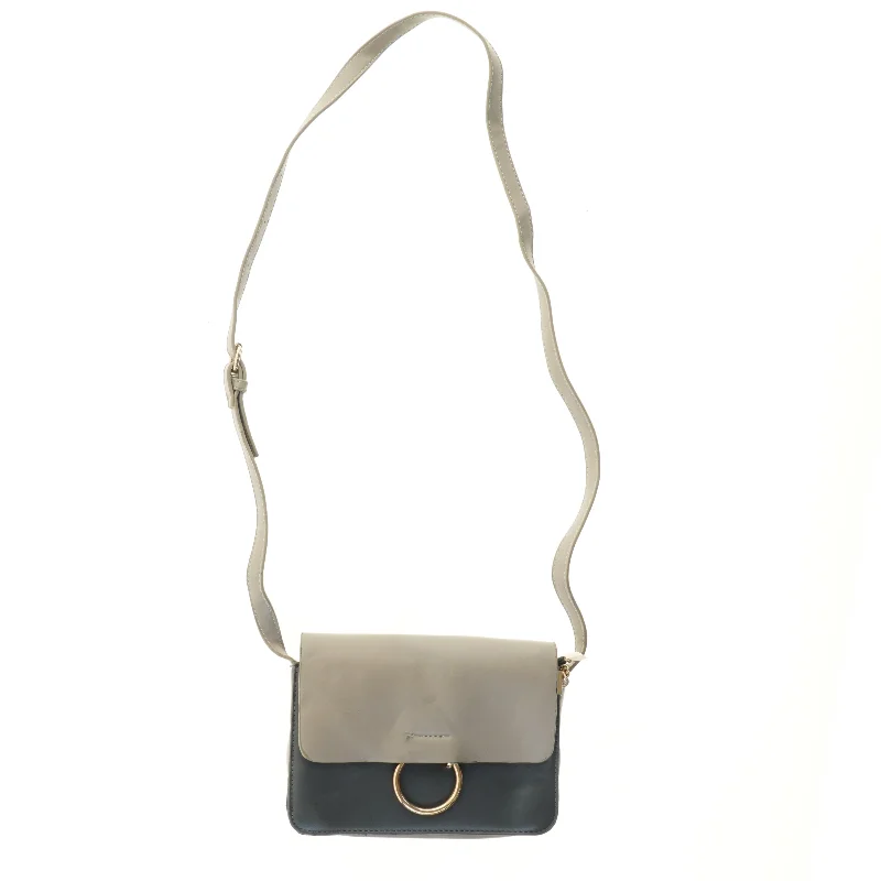 Skuldertaske med justerbar rem fra Chicoree (str. 22x17 cm)