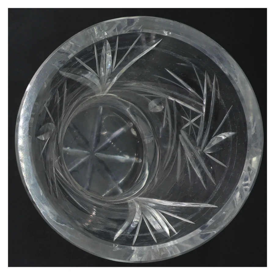 Glasvase med mønster (str. Ø 12,5 cm højde 20,5 cm)