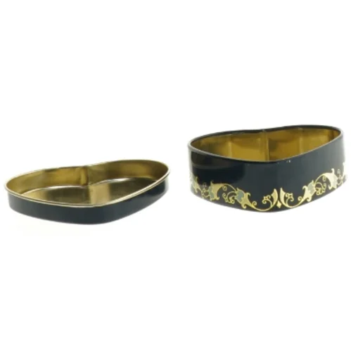 Hjerteformet metalæske fra Irma (str. 9,5x9,5 cm)