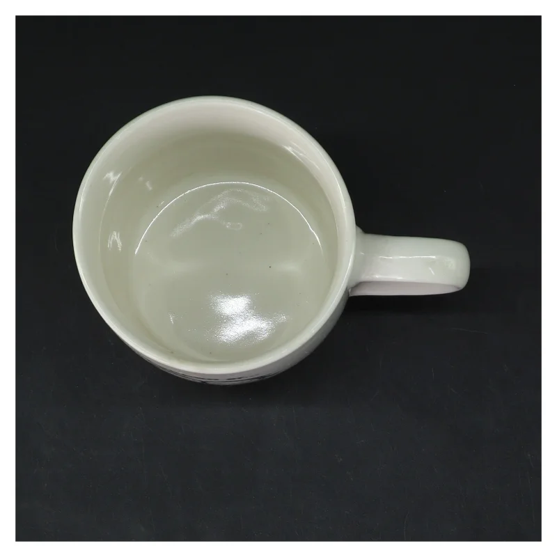 Krus fra Det Gamle Apotek fra Det Gamle Apotek (str. Ø 8,5 cm højde 9,5 cm)