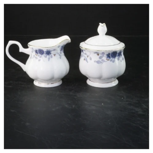 Porcelæns flødekande og sukkerskål sæt (str. 10x8 cm)