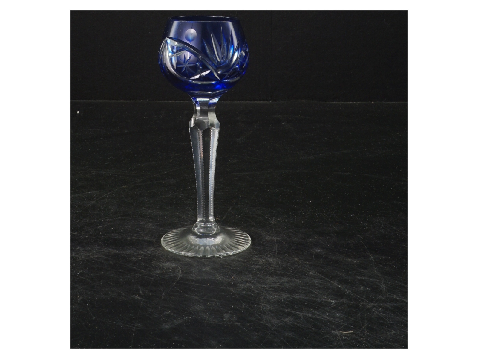 Blå krystalglas (str. 13x5 cm)