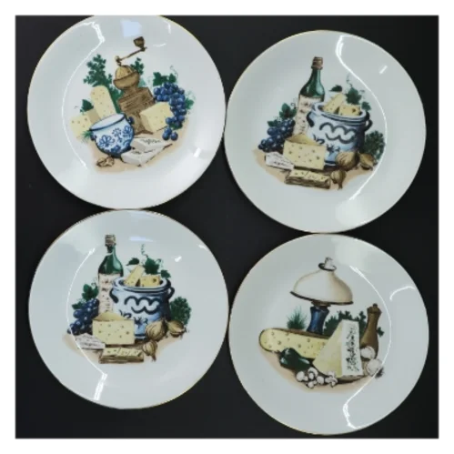 Sæt af dekorative tallerkener med ostemotiv (str. Ø 19 cm)