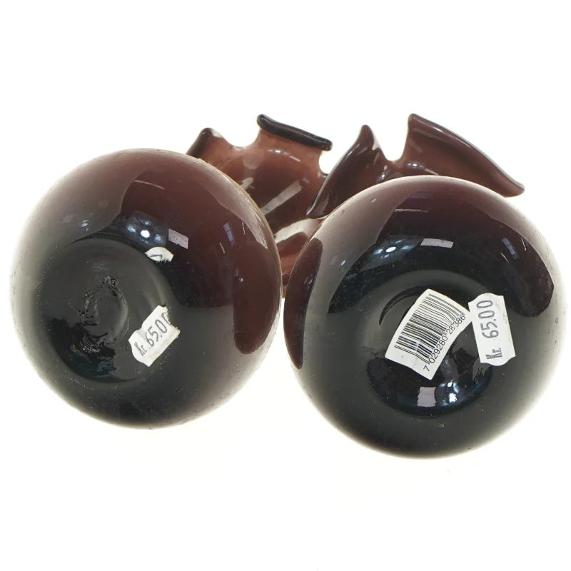 Brune glasvaser (str. 15 cm)