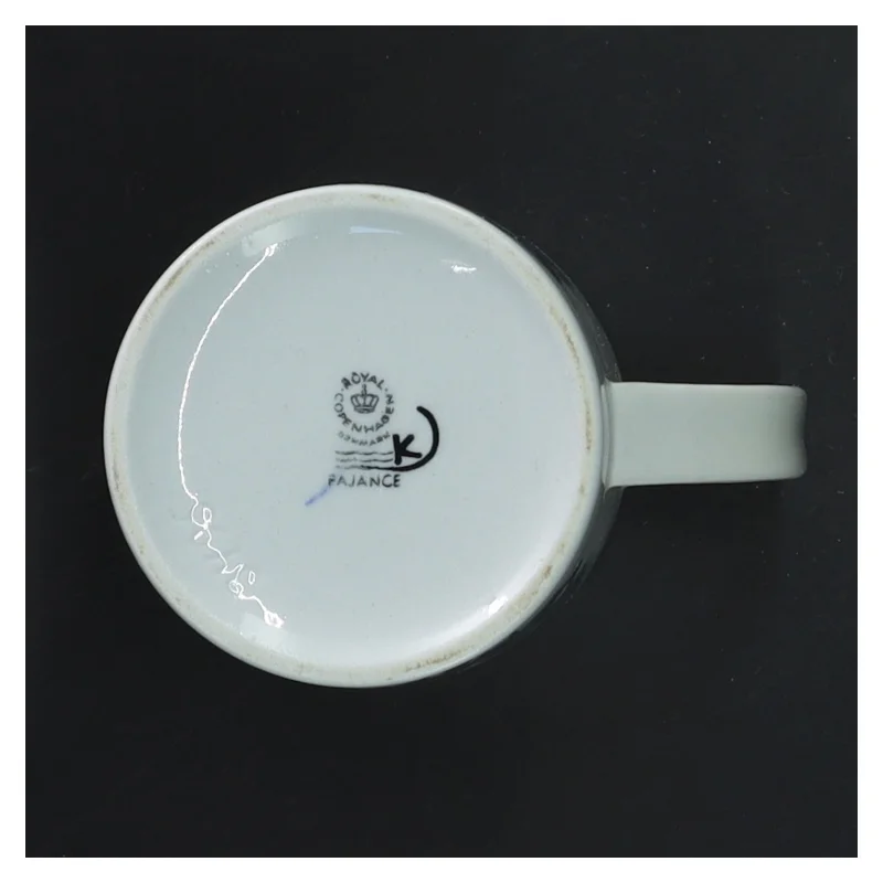 Årskop fra Royal Copenhagen (str. Ø 7 cm længde 8 cm)