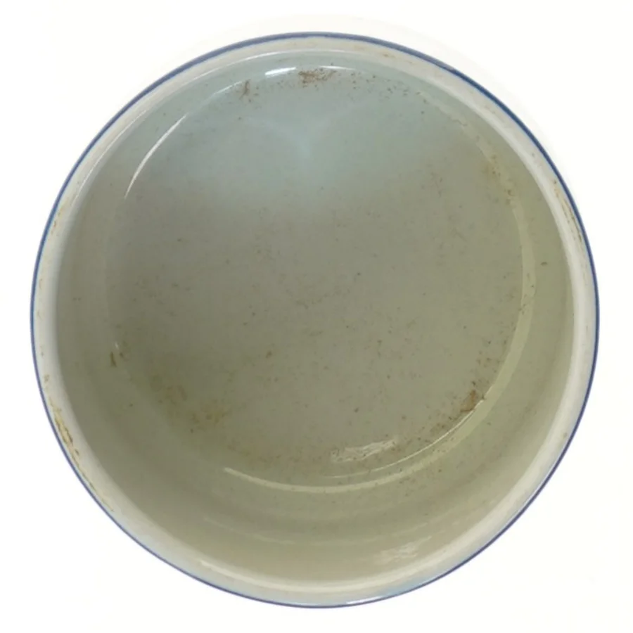 Porcelænsbeholder med trælåg (str. Ø 13 cm)