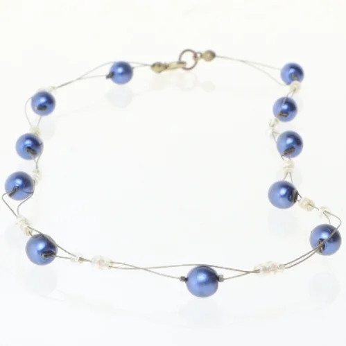 Perlekæde med blå perler (str. 40 cm)