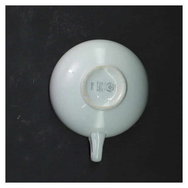 Sæt med 6 hvide kopper fra Royal Copenhagen (str. 6 styk, ø 8,5 cm)