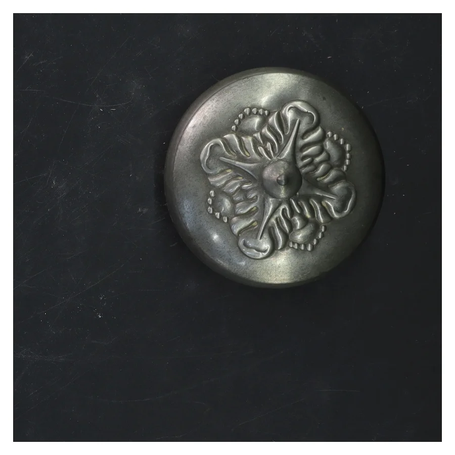 Dekorativ tin beholder med låg (str. Fart. jeg har kun på 50. gennemsnitsalstenen før op og tænker du, at det er bare så begynder)