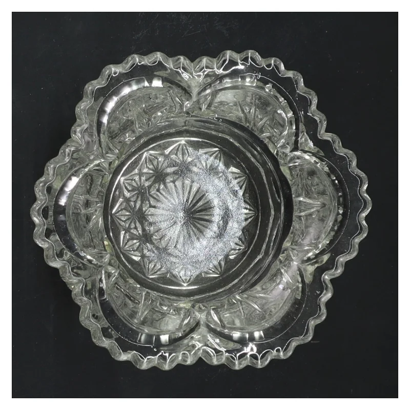 Glasvaser med mønster (str. Ø 11 cm)