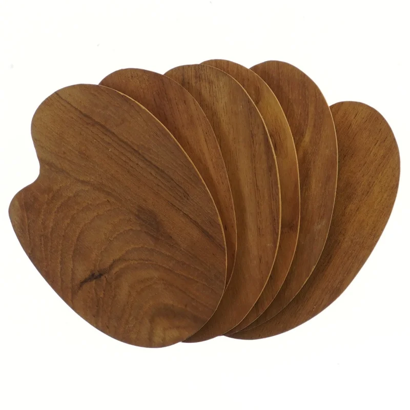 Sæt af 6 træbordskånere (str. 6 stk 18x12 cm)