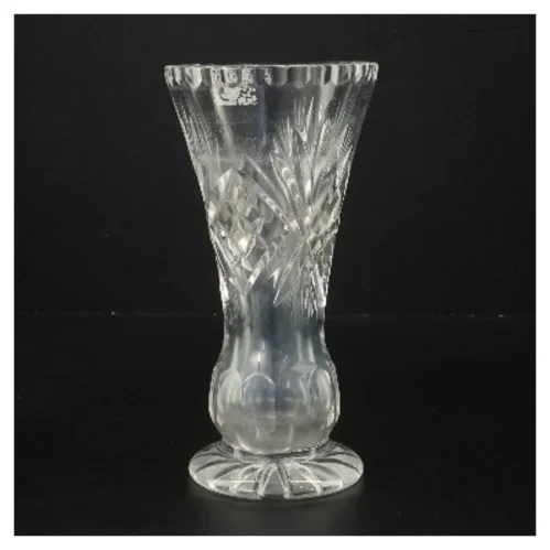 Glas vase med udskæringer (str. Ø 9,5 cm højde 18,5 cm)