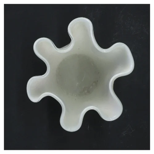 Små hvid vase fra Ai (str. 10x11 cm)