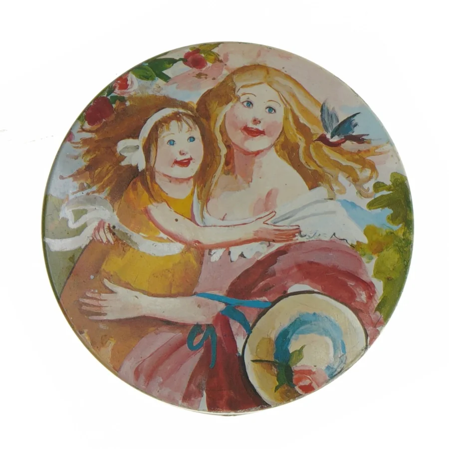 Malet metaldåse med landskabsmotiv (str. Ø. 11 cm. længde. 15 cm)