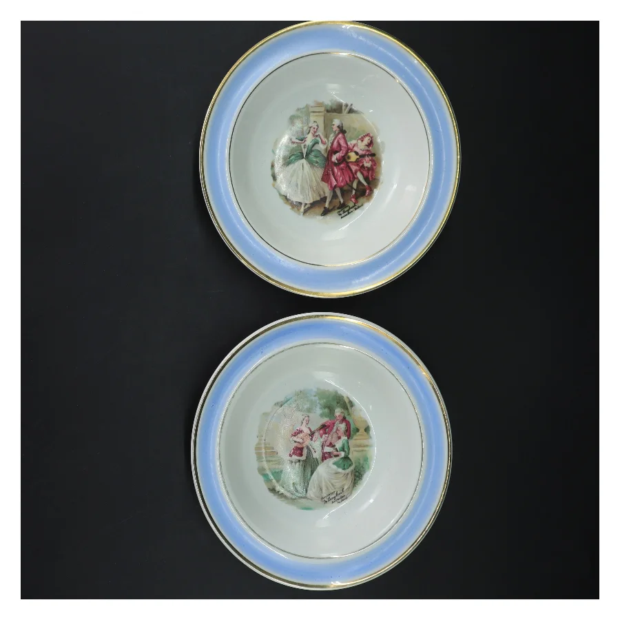 Dekorative tallerkener med motiver fra Arabia (str. Ø 17 cm)