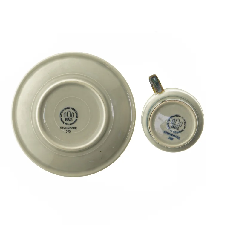 Stel kaffekopper og underkopper, 5 stk. fra B&G (str. Ø 15 og Ø 7,5x7,5 cm) (DVD)