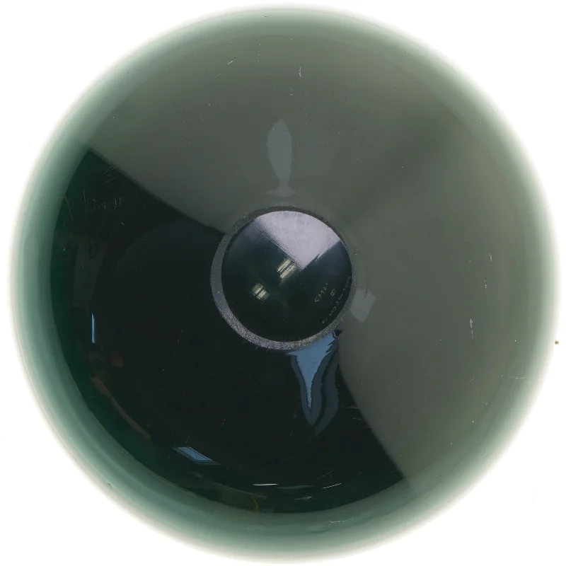 To grønne glasskåle fra holmegård (str. 2 styk. ø. 24,5 cm. og. ø. 32 cm)