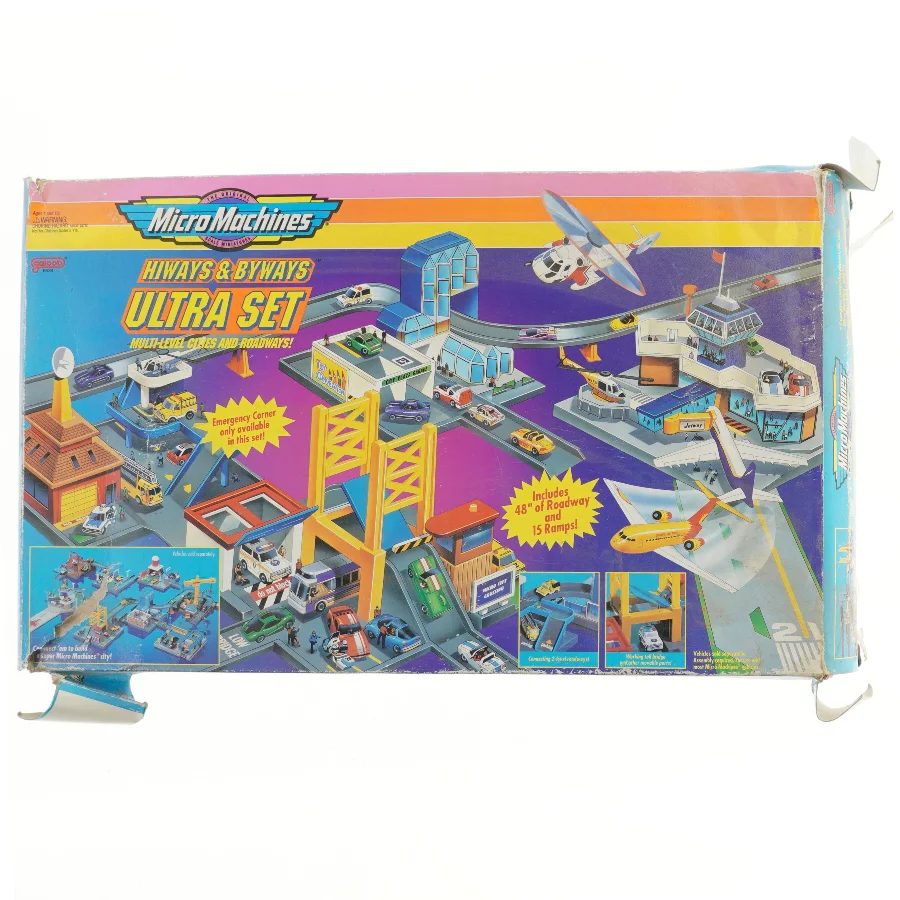 Micro Machines Hiways & Byways Ultra Set fra Micro Machines (str. 55x34 cm)