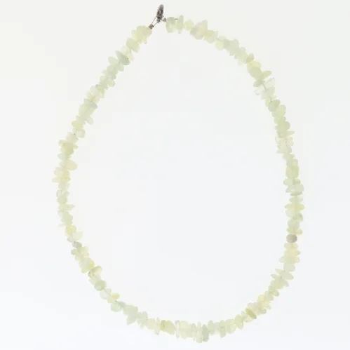 Perlehalskæde i grønne nuancer (str. 46 cm)