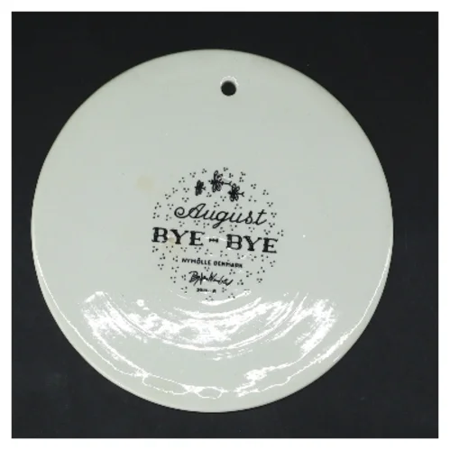 Dekorativt vægskilt med illustration fra Bjørn Wiinblad, Nymølle (str. Ø 15,5 cm)